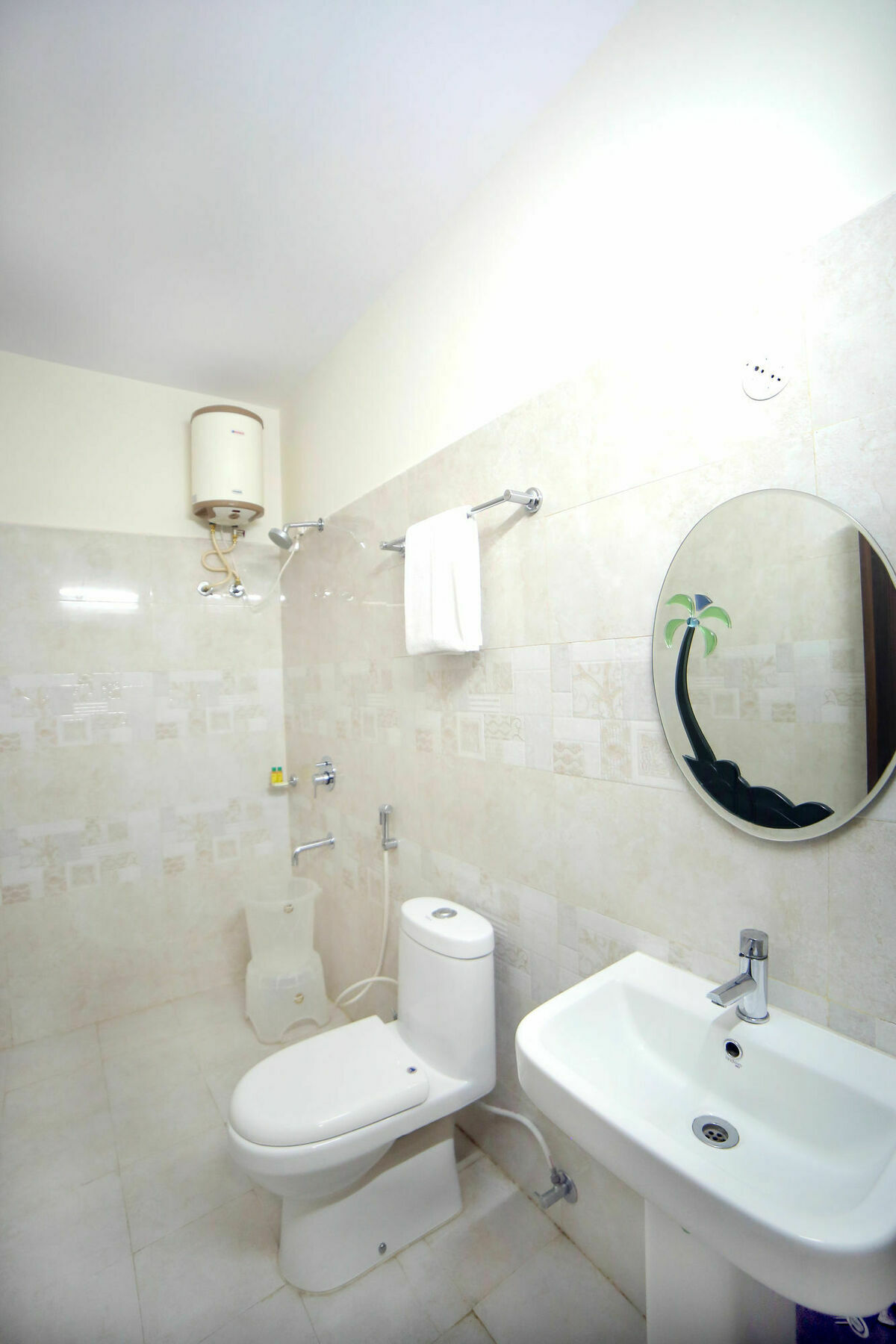 Fabhotel Pearl City - Nr Jubilee Enclave,Hitech City Haiderabad Buitenkant foto