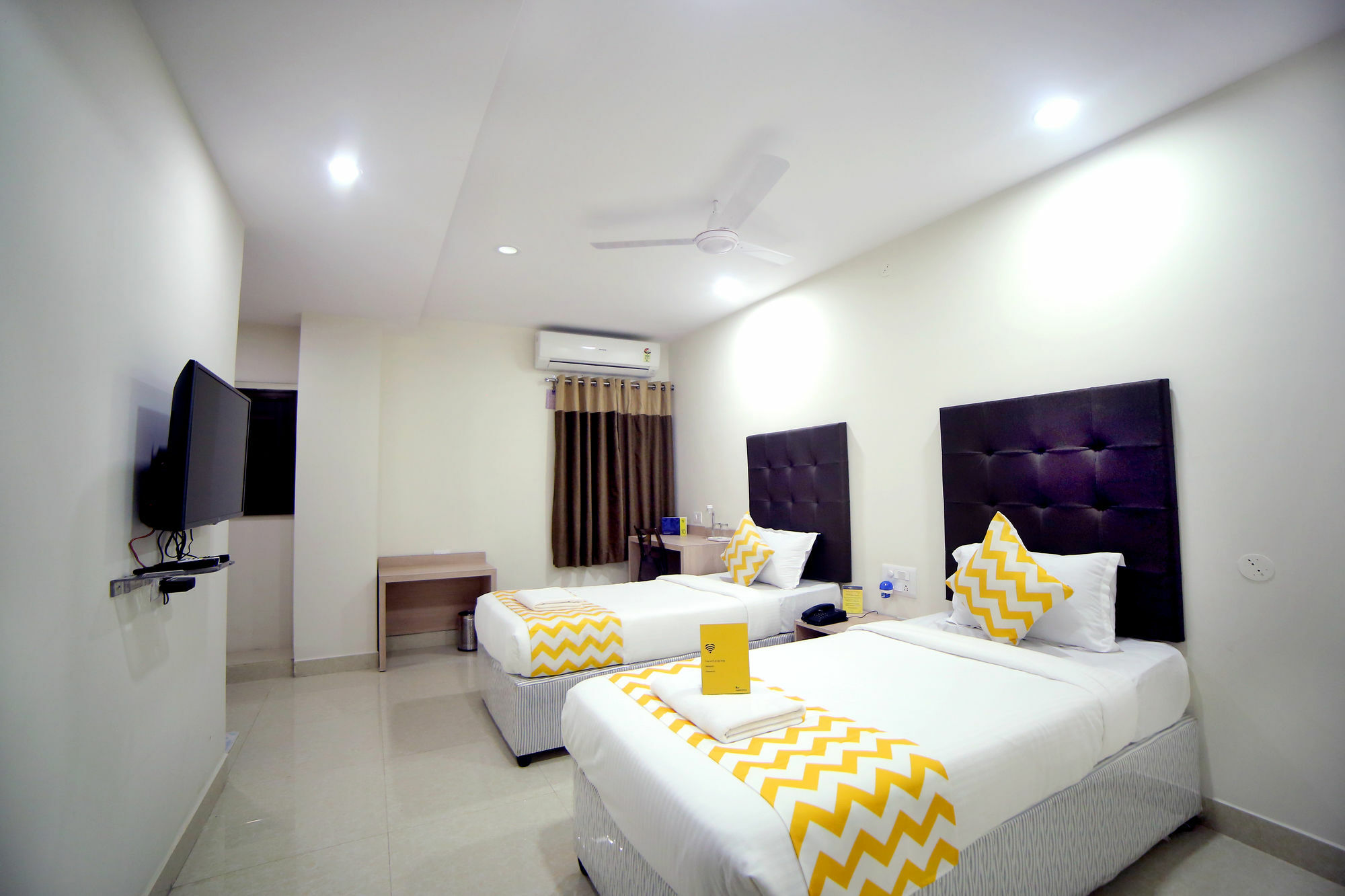 Fabhotel Pearl City - Nr Jubilee Enclave,Hitech City Haiderabad Buitenkant foto